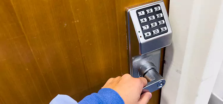 Why Choose Us for Your Keypad Lock Needs in Roseville, MI?